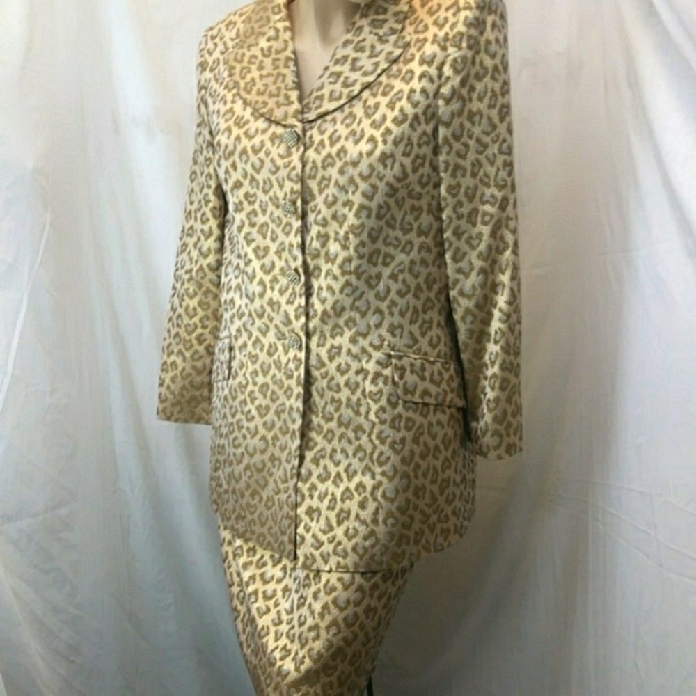 Rickie Freeman Teri Jon Nites Saks Fifth Ave. Metallic Golden Skirt suite
